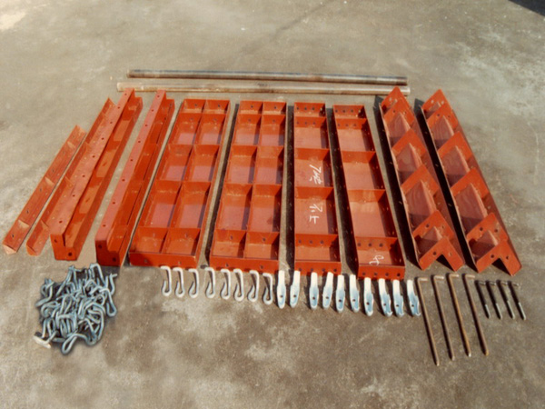 供应国标钢模板